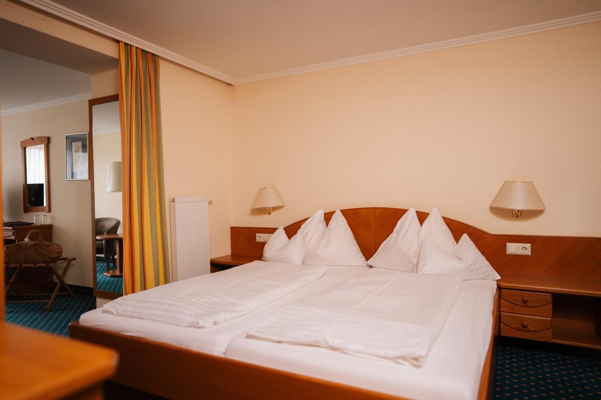 Seehotel Ressmann Дроболлах-ам-Факерзе Екстер'єр фото